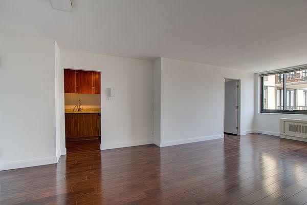 2nd image of 200 E 82nd St APT 23A