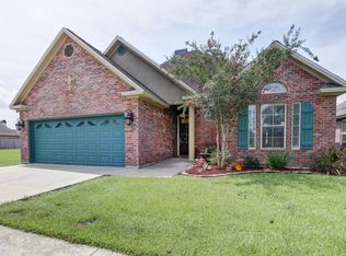 104 Talon Rd, Youngsville, LA 70592
