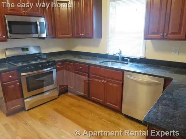 217 Willow Ave #2, Somerville, MA 02144