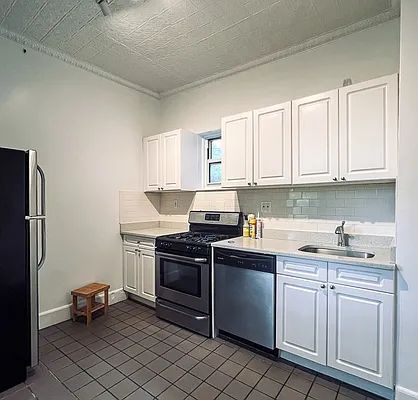 Rented by Marjorie Thompson, LREB | media 15