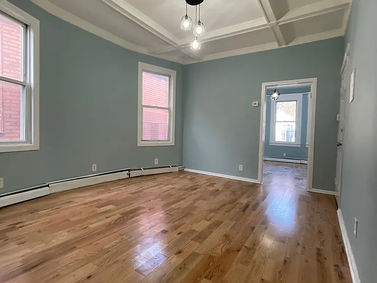 183 Wegman Pkwy #2 — Photo 2