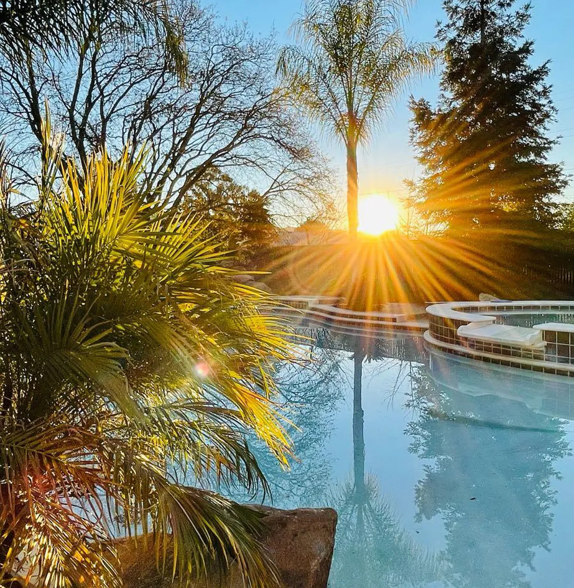 5 bed, 3300 sqft, $1,200 — Photo 1