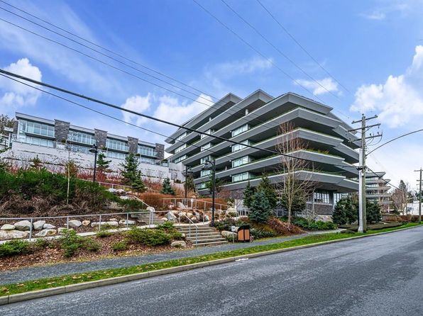 788 Arthur Erickson Pl #203, West Vancouver, BC V7T 0B2