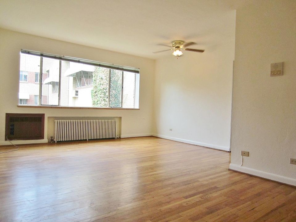 1st image of 670 N Pearl St APT 10