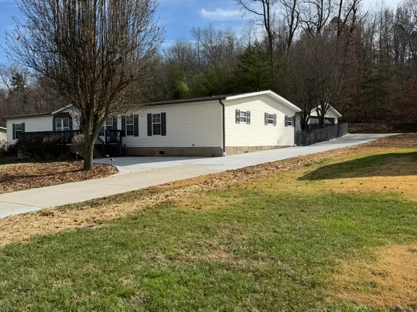 310 Abbott Rd, Lenoir City, TN 37771