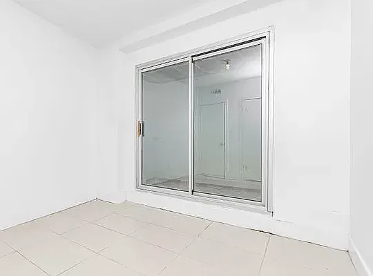 Rented by Bright Villas LLC | media 11