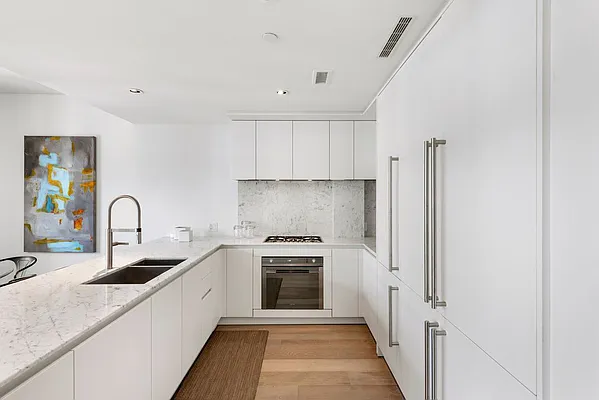 Rented by Nest Seekers International | media 20