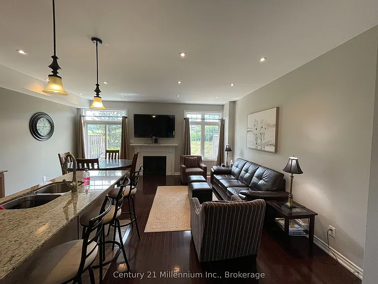 689616 Monterra Rd #11 — Photo 7