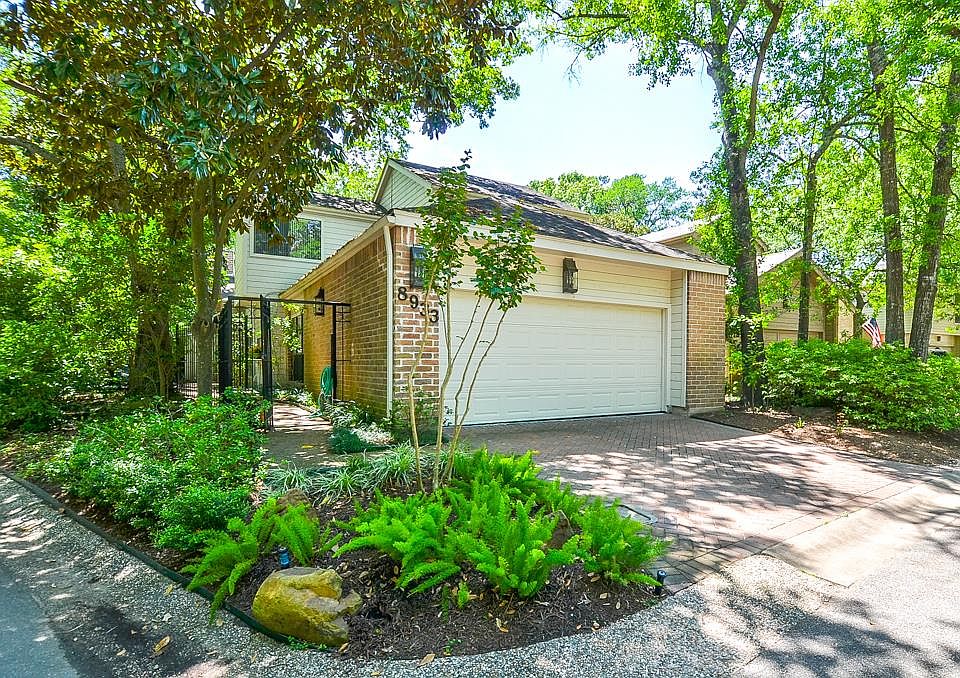 1st image of 8933 Briar Forest Dr