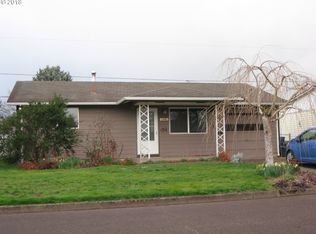 1340 Thompson Rd, Woodburn, OR 97071