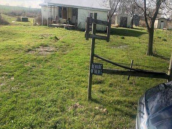 2nd image of 7404 County Road 4702