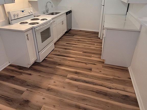 5th image of 1307 Clint St #A