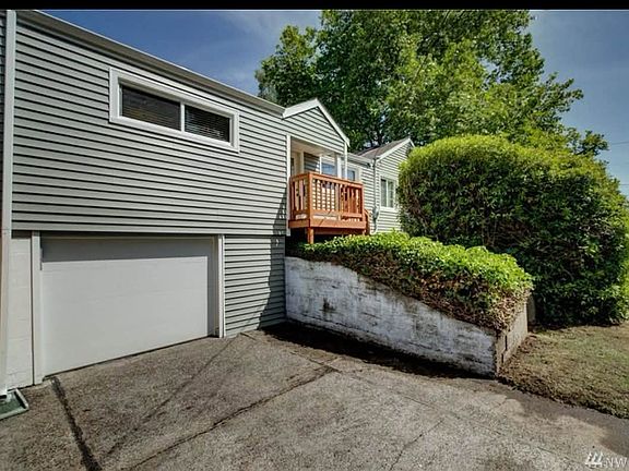 5th image of 1202 NE 117th St