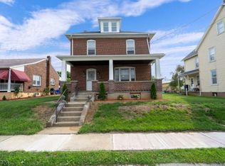 735 Columbus Ave, Phillipsburg, NJ 08865