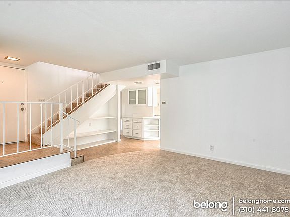 3rd image of 4044 Yankee Dr