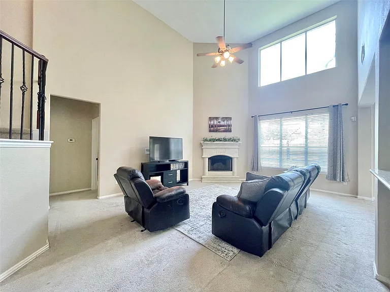 33010 Greenfield Forest Dr — Photo 15