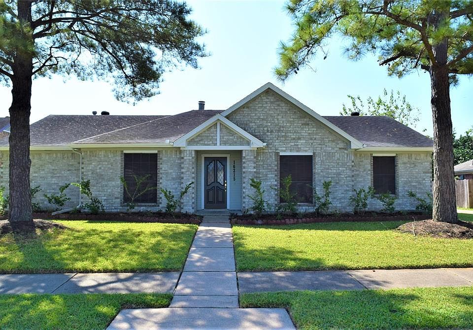 1st image of 16215 Canario Dr