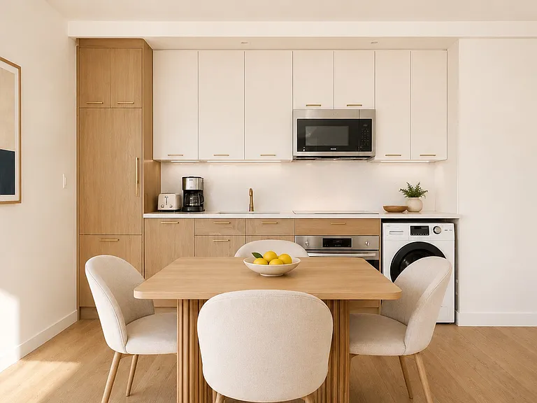131 Smith St #3B — Photo 2