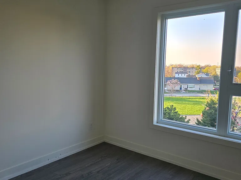16 Melbourne Ave #309B — Photo 8