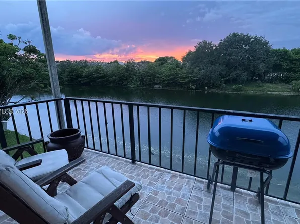 3621 NW 95th Ter APT 526, Fort Lauderdale, FL 33351