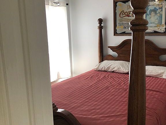 Second bedroom