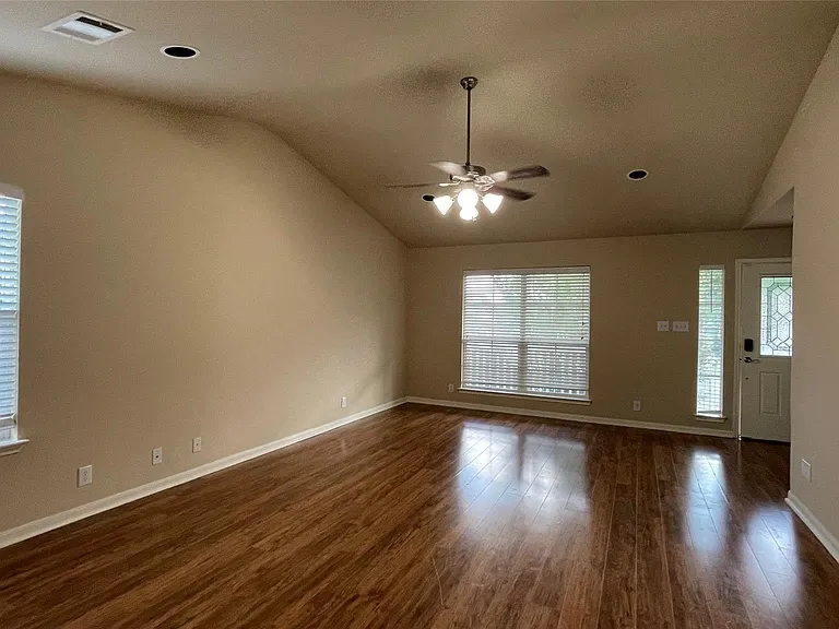 1807 Colorado Bend Dr — Photo 30