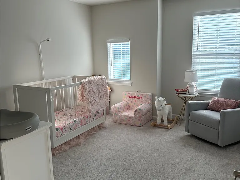 445 Greenwood Dr — Photo 9