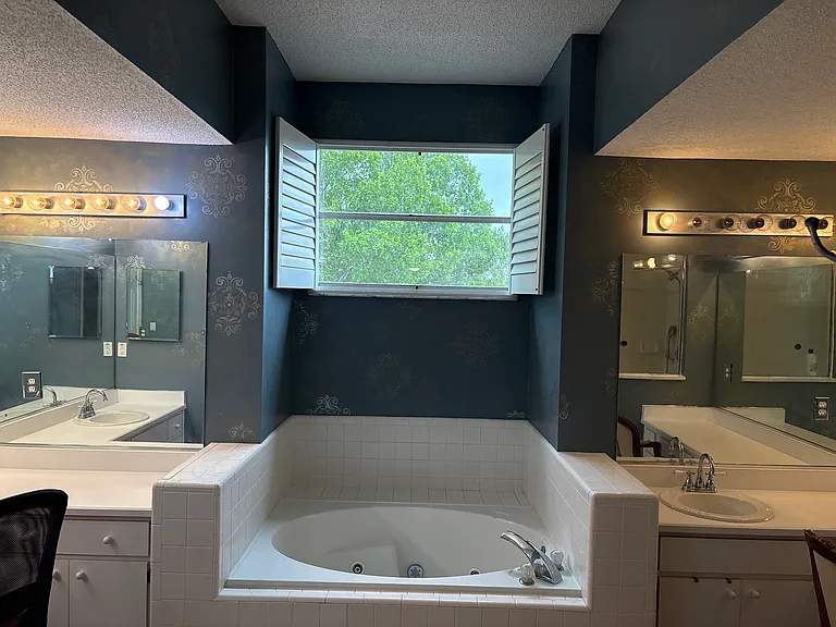 10198 Brandon Cir — Photo 9