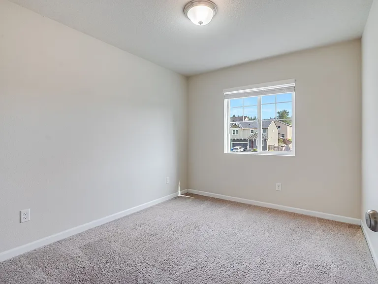 17299 SE Elias Ct — Photo 6