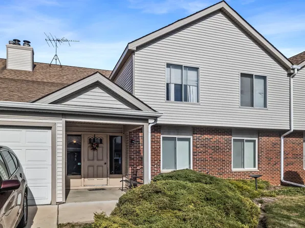7020 Andover Ct APT 102, Woodridge, IL 60517