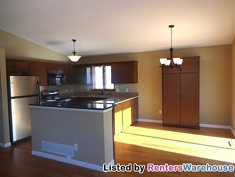 1st image of 185 Meadow Dr
