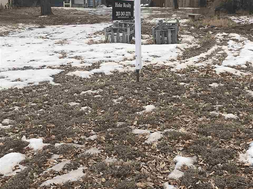 2nd image of 906 Culbertson Ave