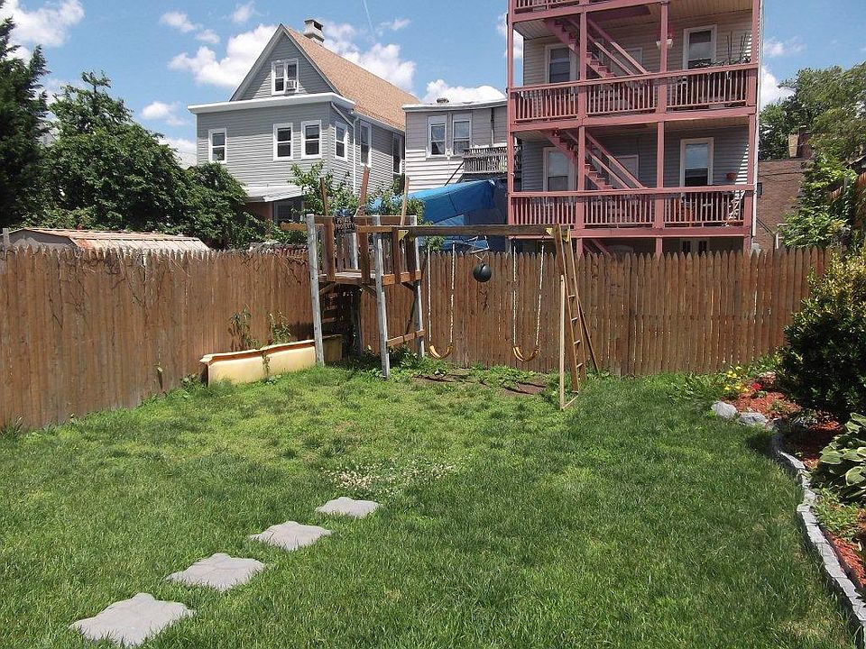 2nd image of 39 Quinn St