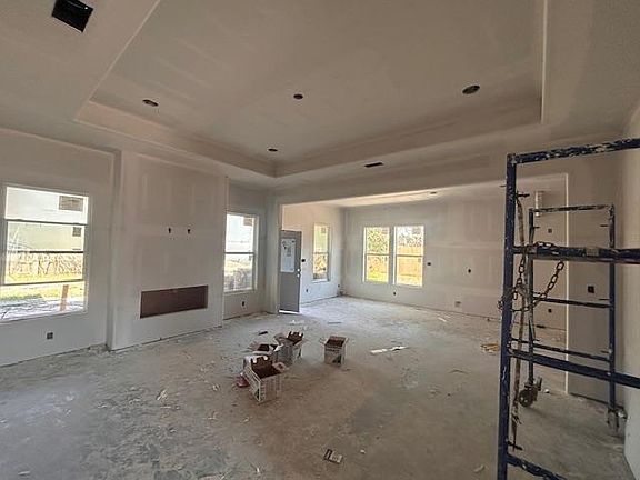 3rd image of 9204 Riggs St