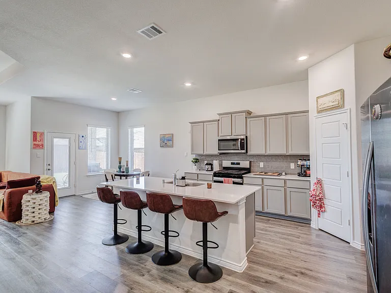 6993 Newby Ln — Photo 6