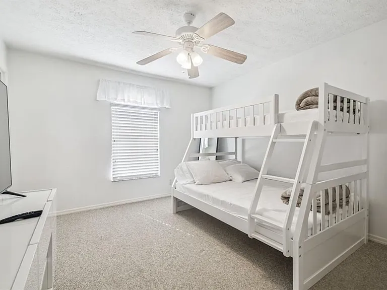9914 Alavista Dr — Photo 18