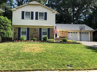 1733 Trent St, Crofton, MD 21114