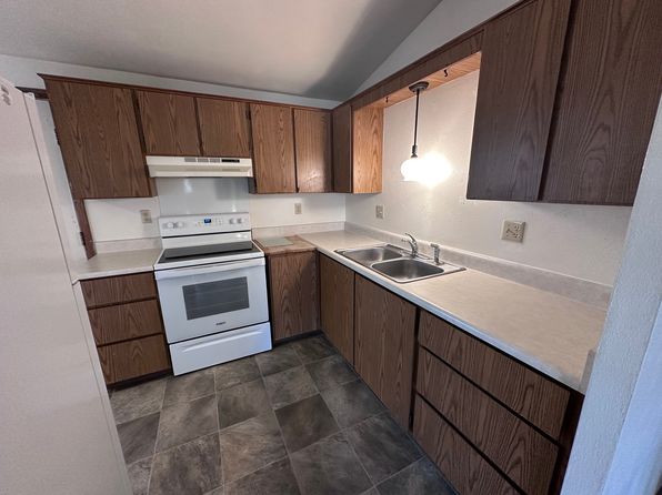 903-905 S Oak St #903