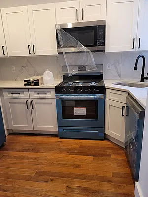 Rented by Keller Williams NYC | media 21