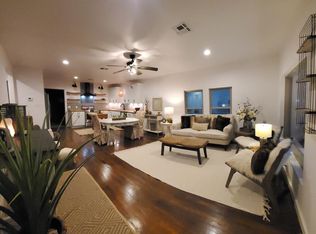 205 Old Austin Hwy, Johnson City, TX 78636