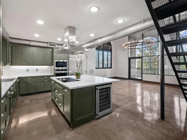 1025 S Shepherd Dr Unit 110, Houston, TX 77019