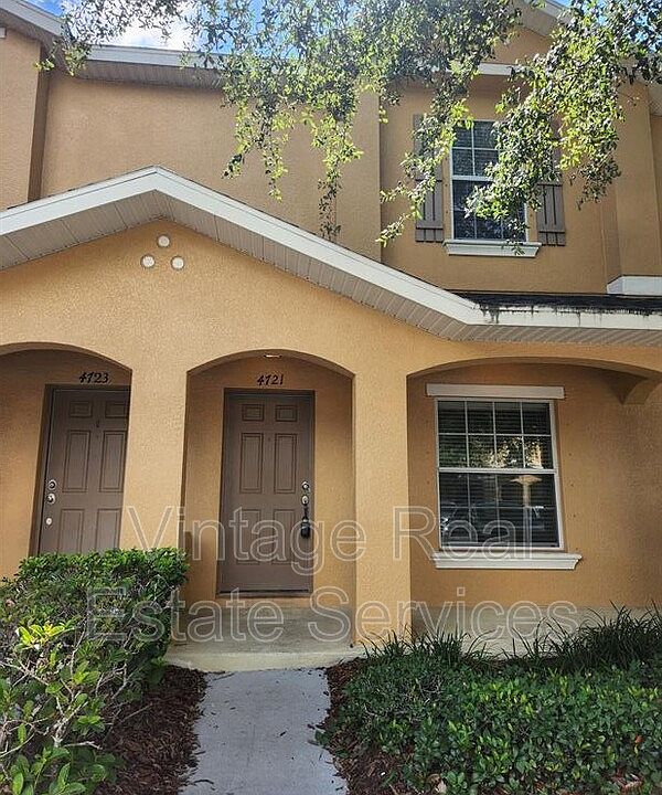 1st image of 4721 Chatterton Way