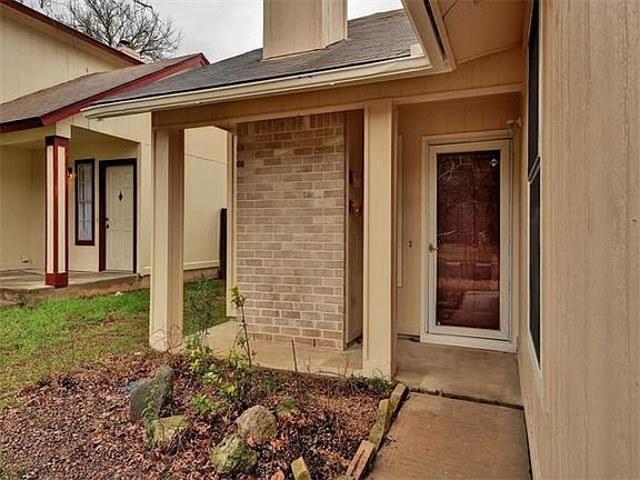 3rd image of 10511 Archdale Dr