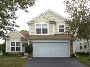 1201 Darnell Dr, Mundelein, IL 60060