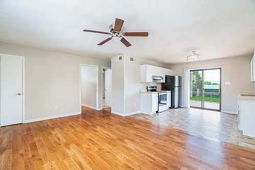 214 Berry Way #13 Photo 1