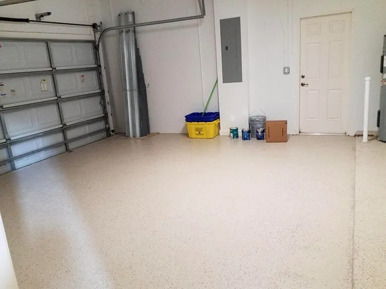 5888 SE Crooked Oak Ave — Photo 9