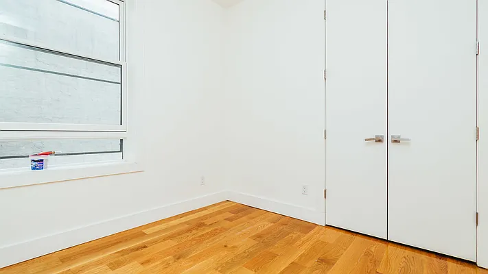 Rented by Nooklyn NYC LLC | media 28