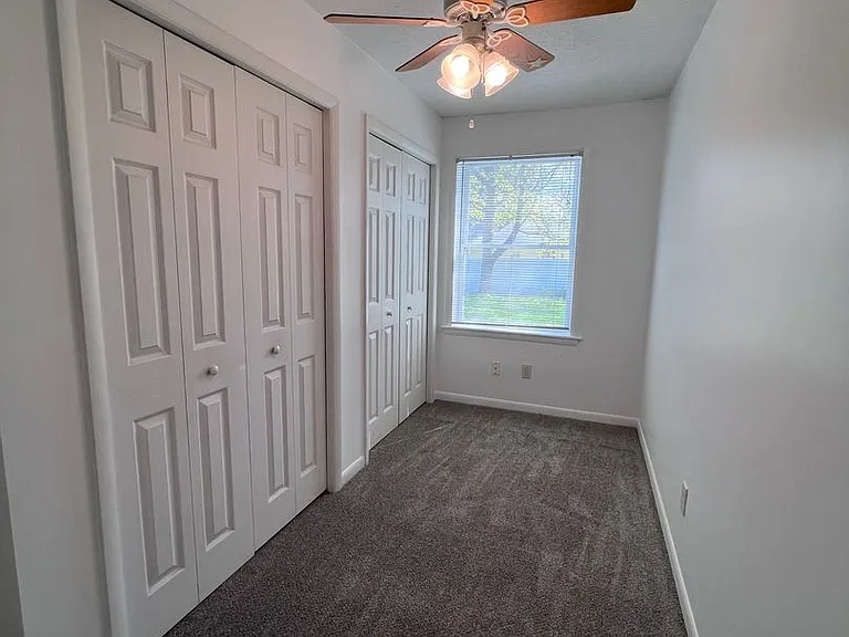 1008 Breton Rd SE — Photo 16