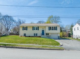 14 Maxdale Rd, Worcester, MA 01602