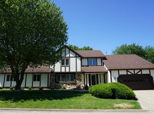 504 Holly Pl, Salem, IL 62881